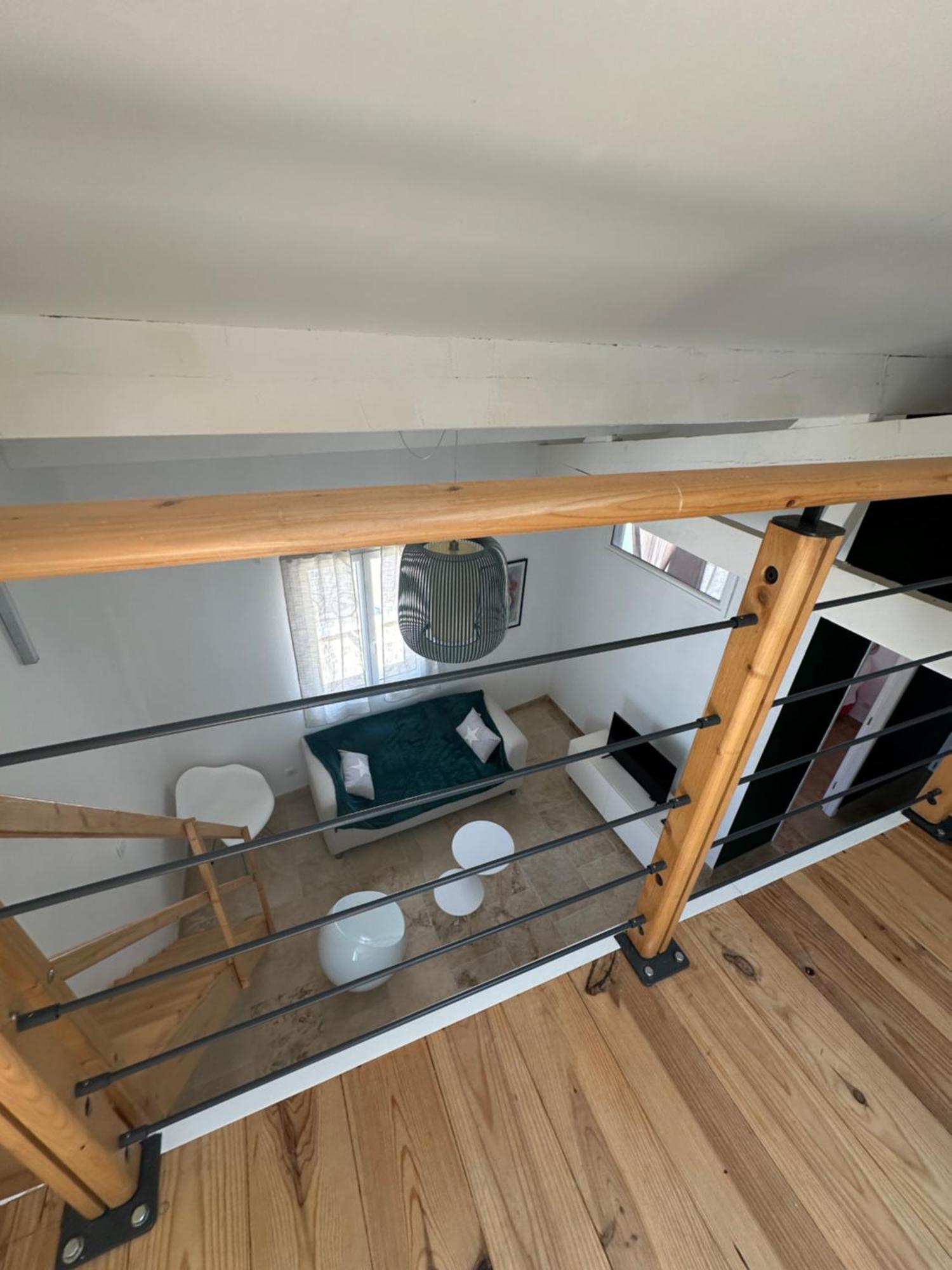 Appartement Avec Vue Sur L Eglise Des Saintes מראה חיצוני תמונה